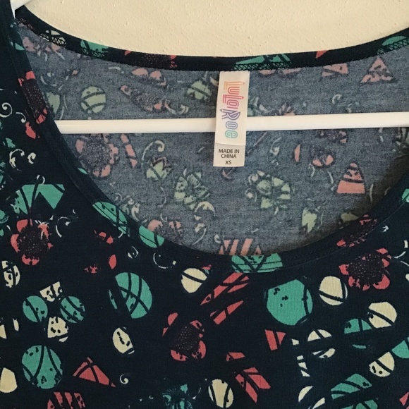 LuLaRoe XS Perfect Tee - Picture 4 of 4